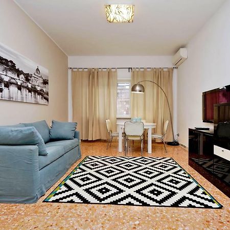 Sanpietrina Suite Рим Екстериор снимка