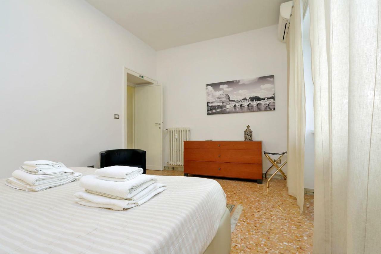 Sanpietrina Suite Рим Екстериор снимка