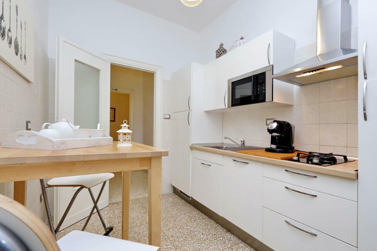 Sanpietrina Suite Рим Екстериор снимка